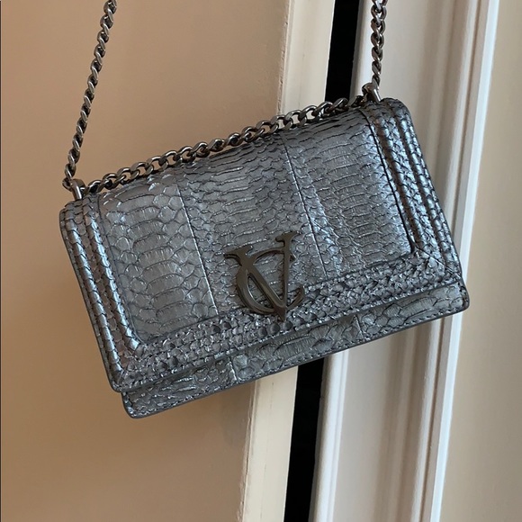 Vince Camuto Signature NWT Gunmetal Python Bag - Picture 2 of 8